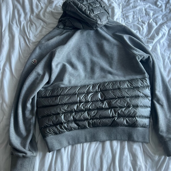 Moncler sweatshirt Size Large - Picture 2 of 2